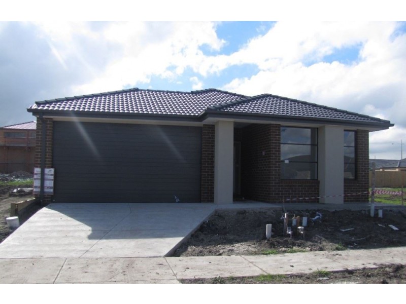 8 Anahit Drive, Epping VIC 3076
