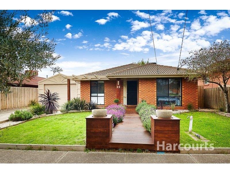24 Mossman Crescent, Lalor VIC 3075
