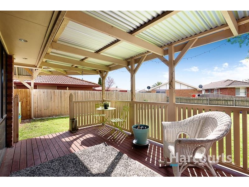 24 Mossman Crescent, Lalor VIC 3075