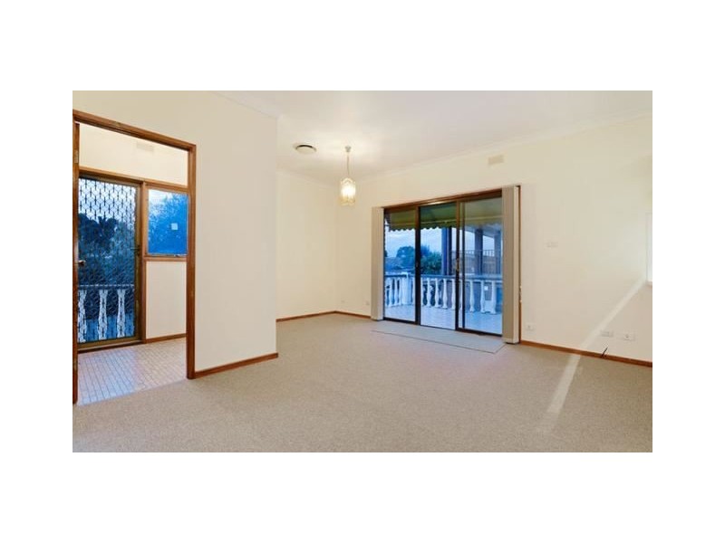 34 Churchill Avenue, Reservoir VIC 3073