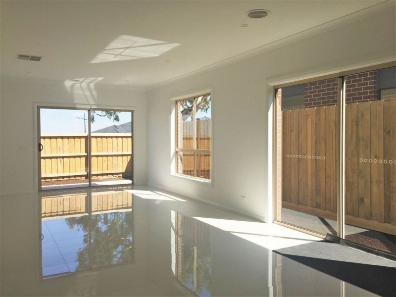 11 Markham Street, Epping VIC 3076