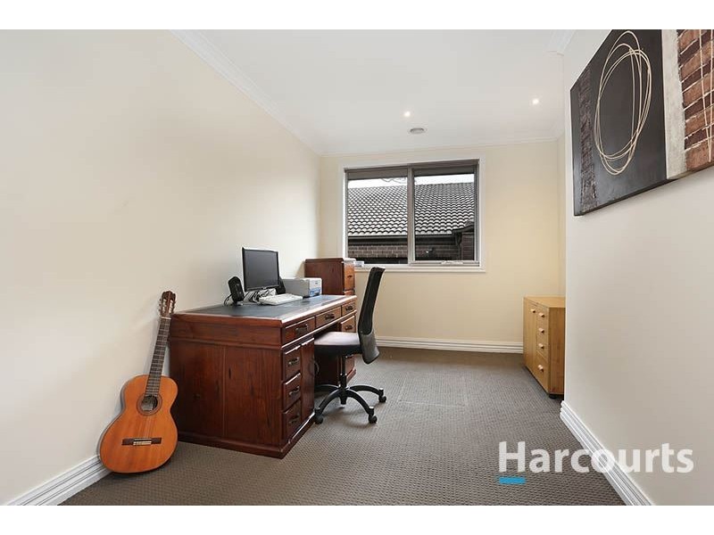 18 Senecio Drive, Doreen VIC 3754