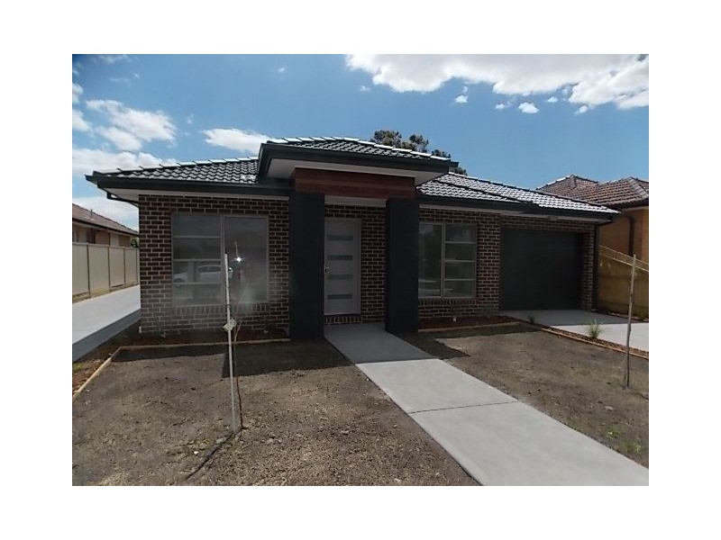 1/13 Palm Street, Thomastown VIC 3074