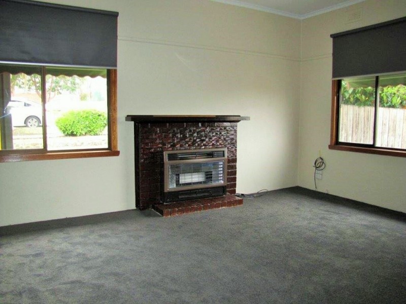 71 Summerhill Road, Reservoir VIC 3073