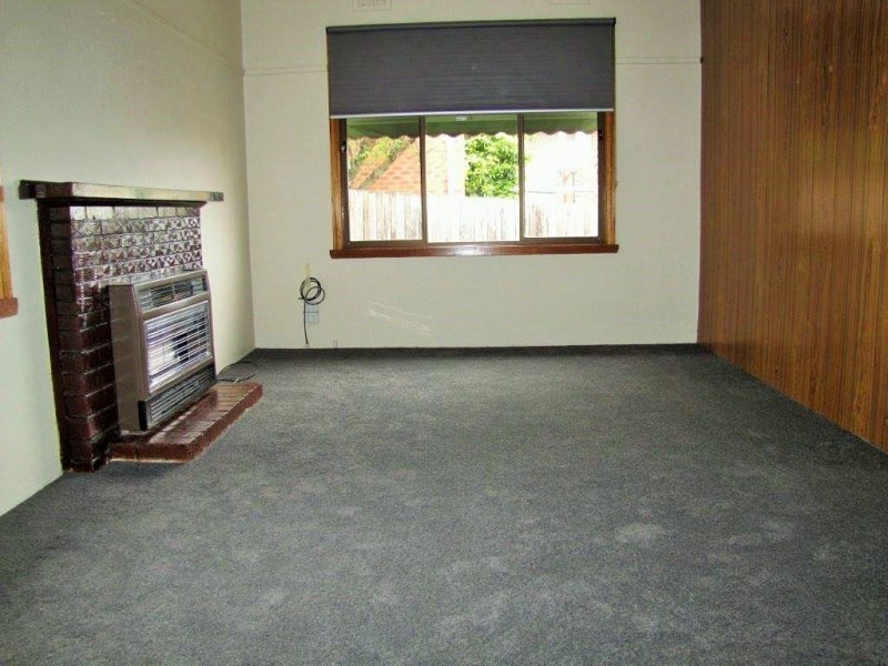 71 Summerhill Road, Reservoir VIC 3073