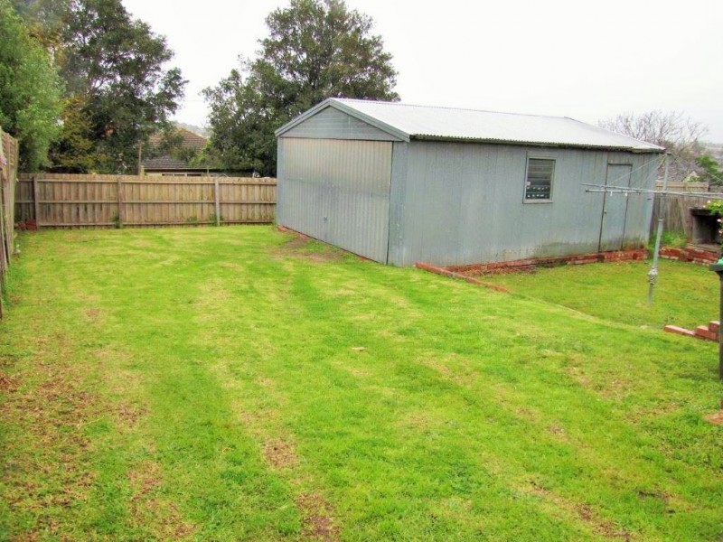 71 Summerhill Road, Reservoir VIC 3073