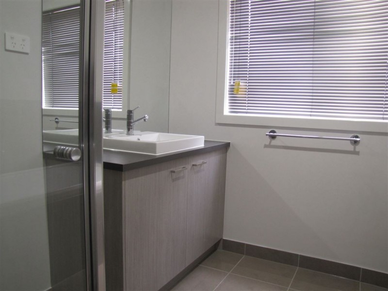 18 Anzac Drive, Epping VIC 3076