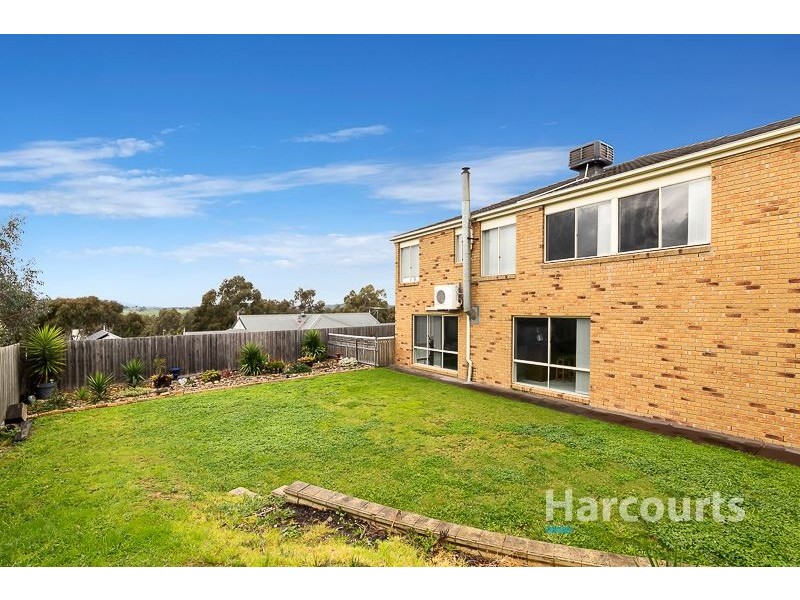 10 Pelican Walk, Whittlesea VIC 3757
