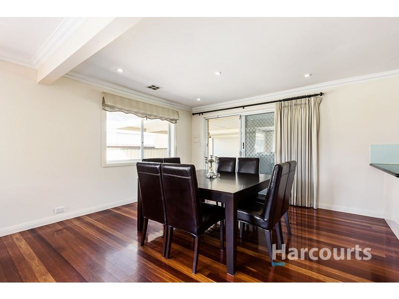 11 Hammond Drive, Epping VIC 3076