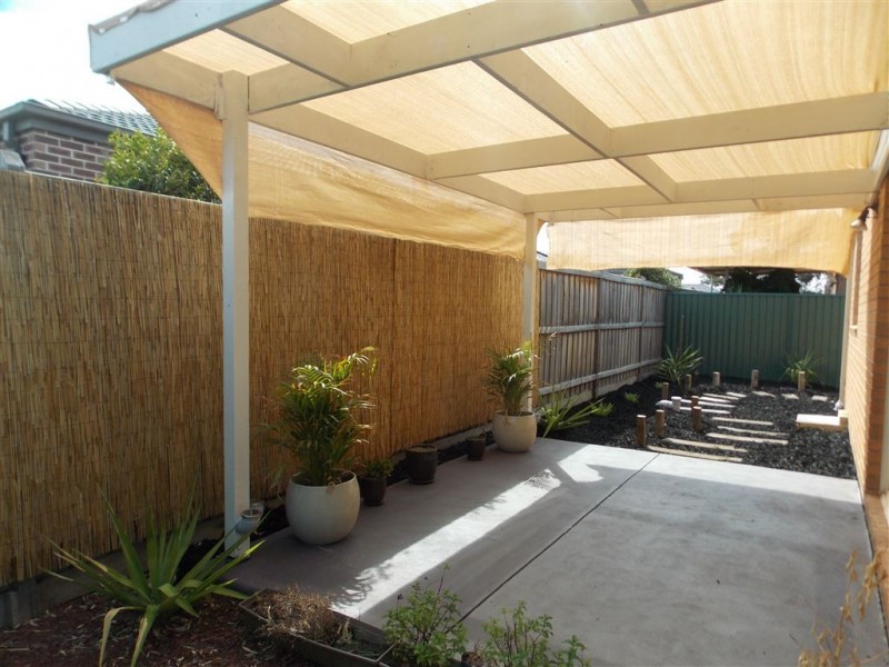 25 Coleridge Way, South Morang VIC 3752