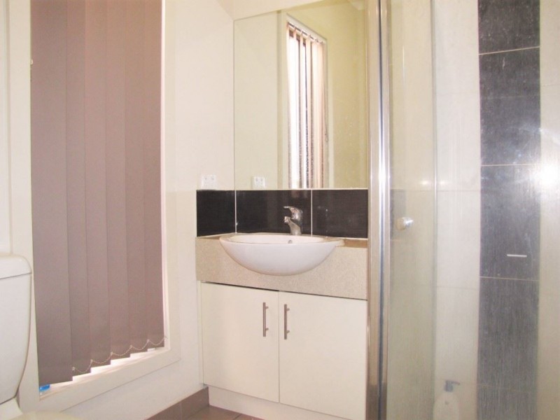 6 Clonard Crescent, Epping VIC 3076