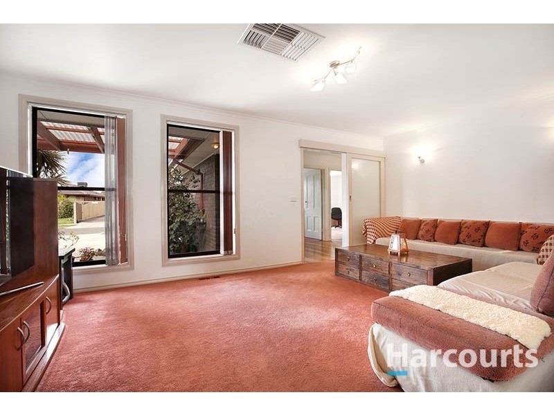 9 Nolan Drive, Epping VIC 3076