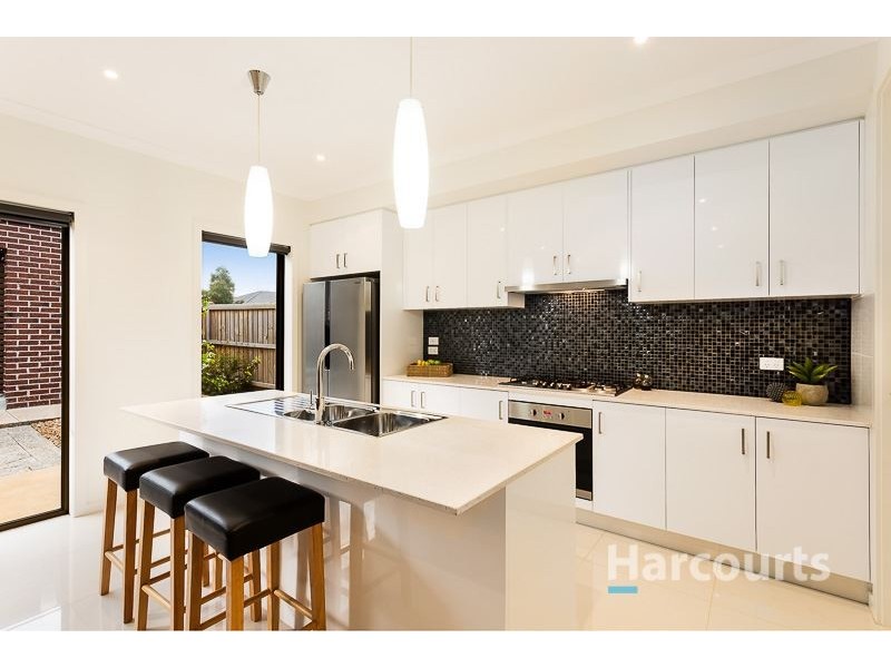 15 Allumba Way, Wollert VIC 3750