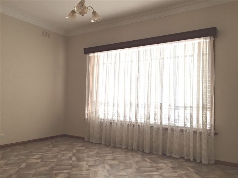 1/16 Mcleod Street, Thomastown VIC 3074