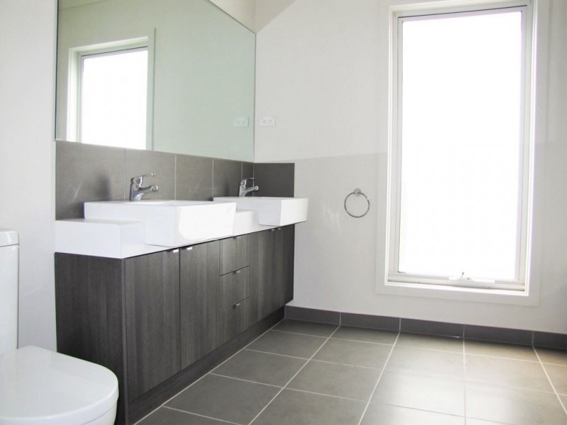 17/3 Old Plenty Road, South Morang VIC 3752