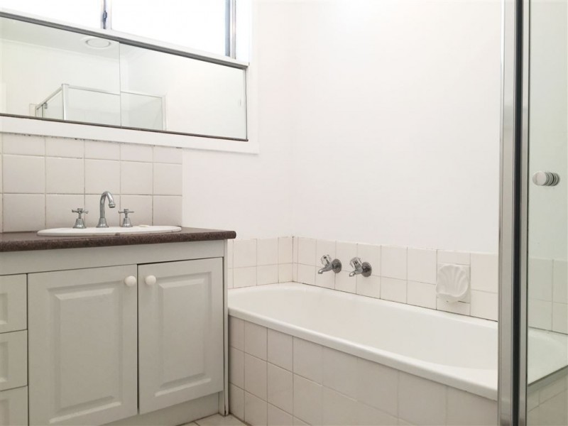113 Casey Drive, Lalor VIC 3075