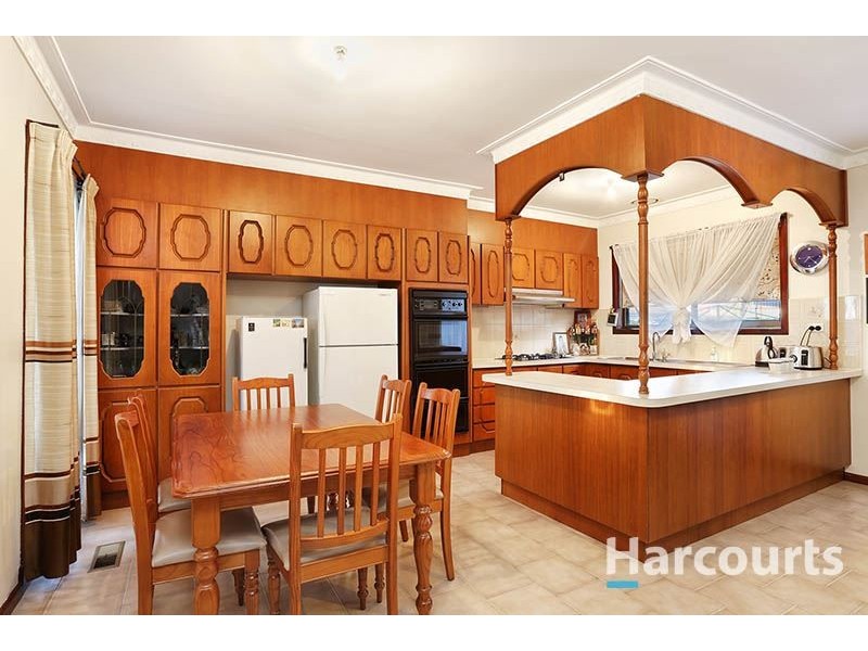 6 Northey Close, Thomastown VIC 3074