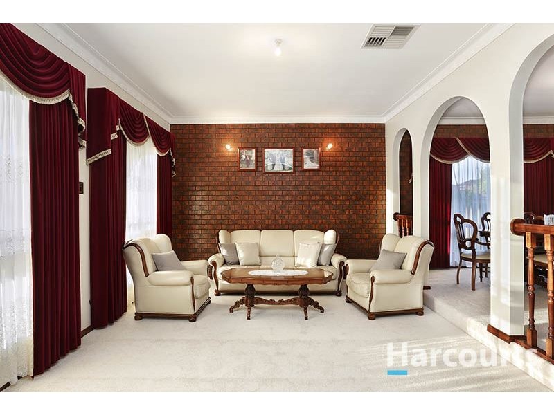 6 Northey Close, Thomastown VIC 3074