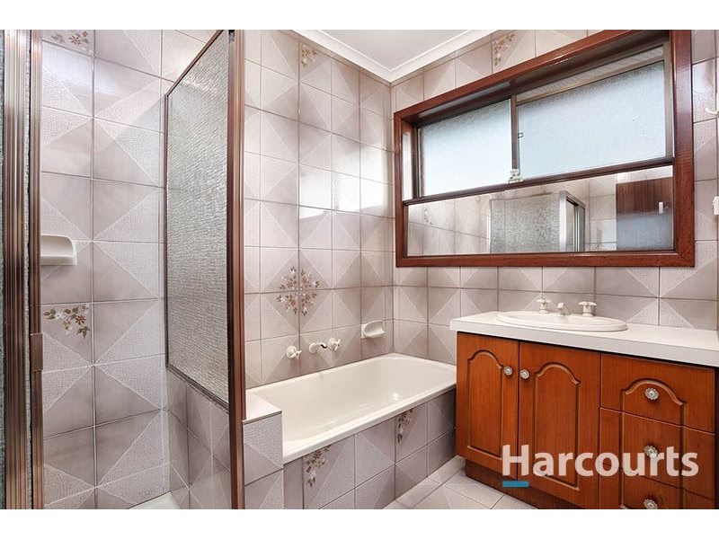 6 Northey Close, Thomastown VIC 3074