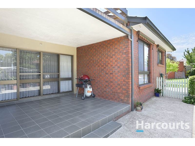 6 Northey Close, Thomastown VIC 3074