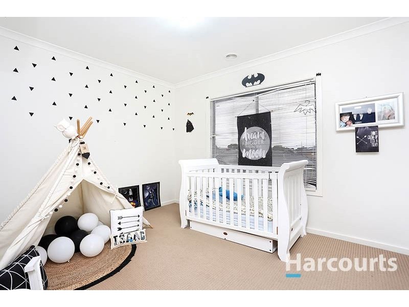 69 Champions Parade, Wollert VIC 3750