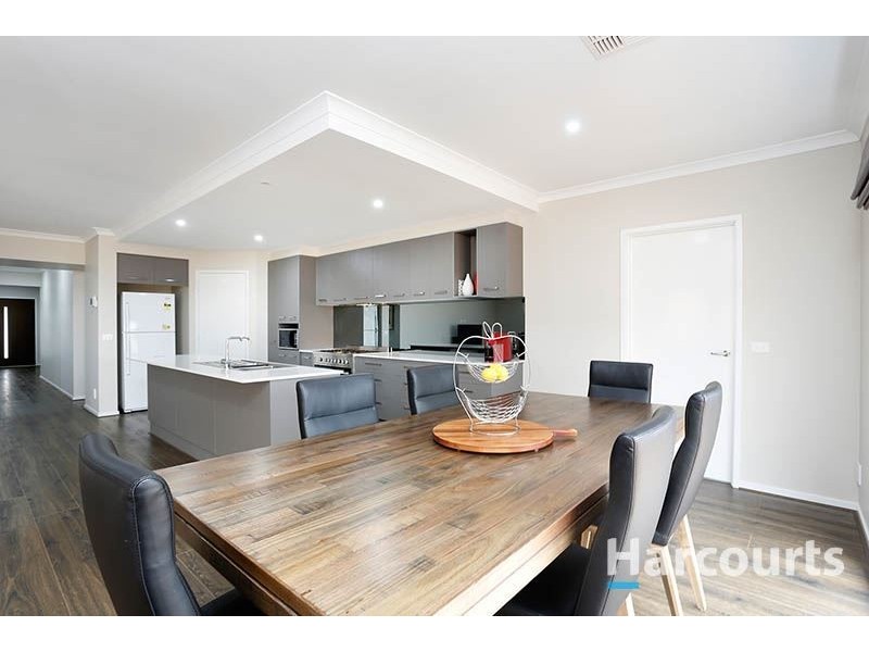 21 Steen Avenue, Epping VIC 3076