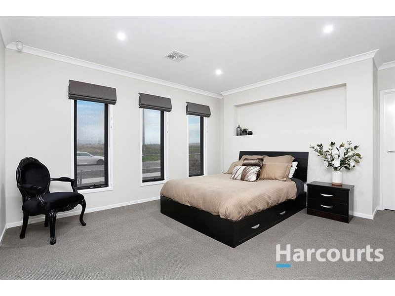 21 Steen Avenue, Epping VIC 3076