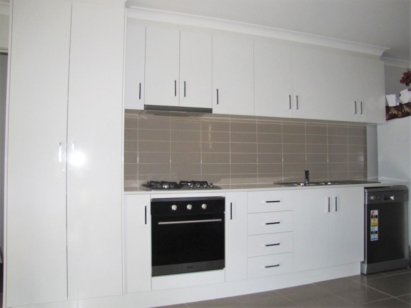 13 Flicker Lane, Doreen VIC 3754