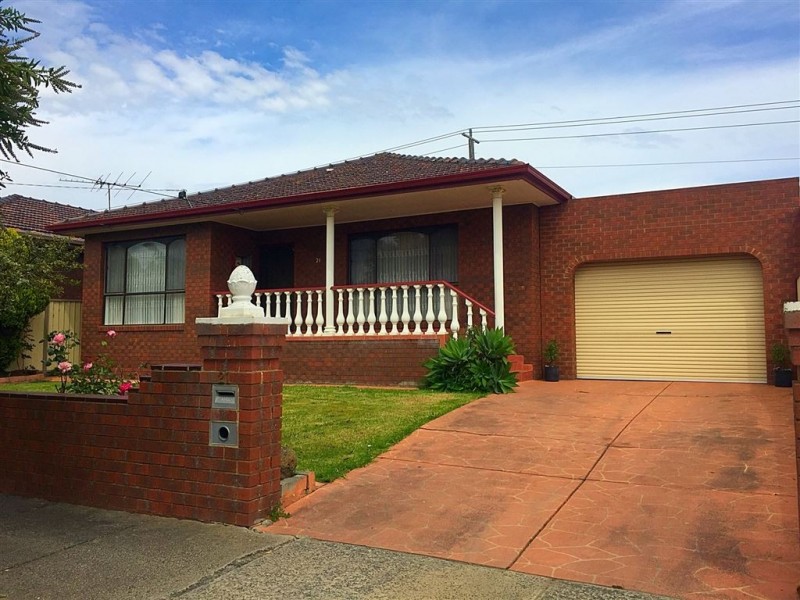 21 Lockwood Grove, Thomastown VIC 3074
