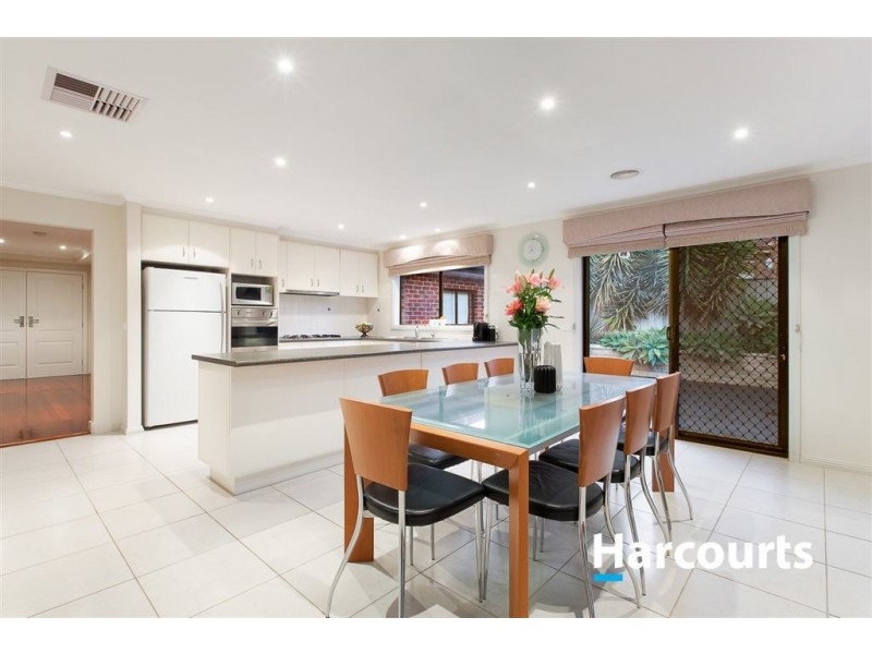 6 Ward Drive, Mill Park VIC 3082