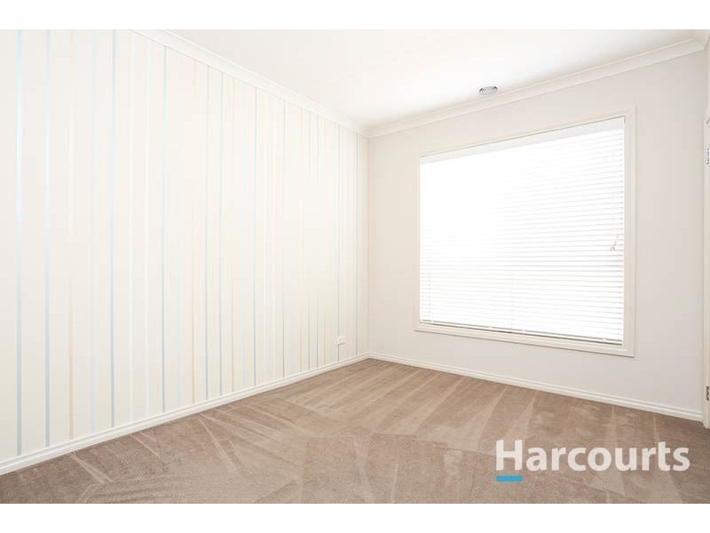 24 Alhambra Drive, Epping VIC 3076