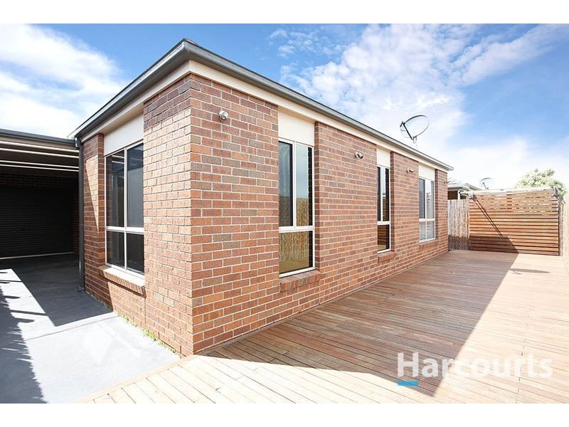24 Alhambra Drive, Epping VIC 3076