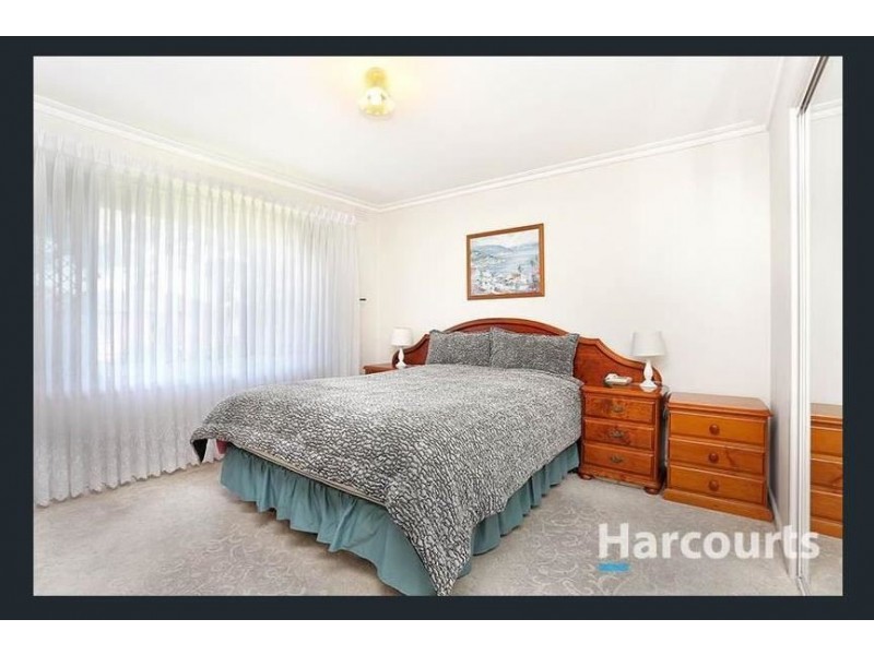 24 Currawong Avenue, Lalor VIC 3075