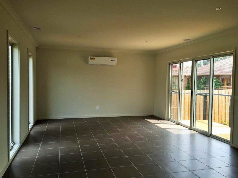 1/3 Old Plenty Road, South Morang VIC 3752