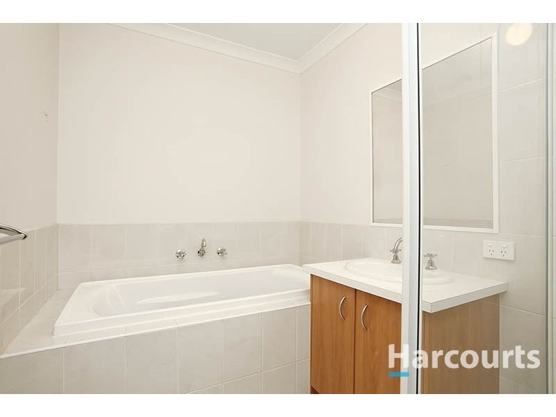 2 Prowse Walk, Epping VIC 3076