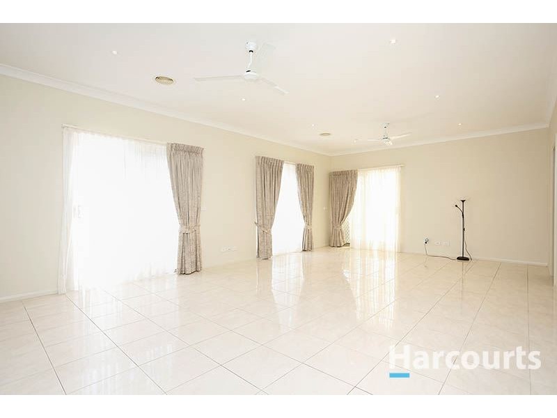 23 Whitelight Avenue, Epping VIC 3076