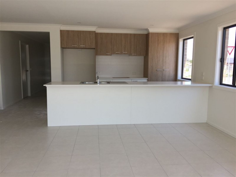 37 Bentham Street, Roxburgh Park VIC 3064