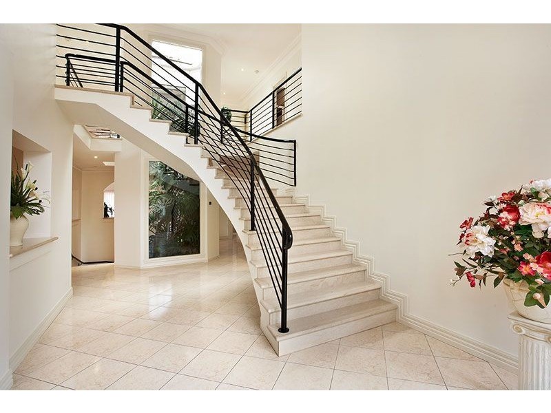 31 Telopea Crescent, Mill Park VIC 3082