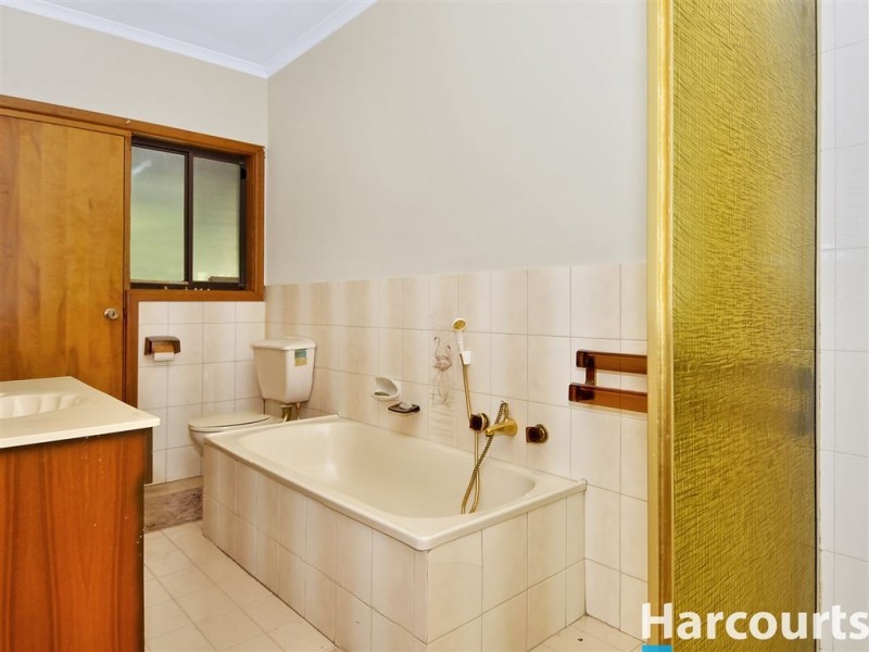 4 Elliot Street, Reservoir VIC 3073