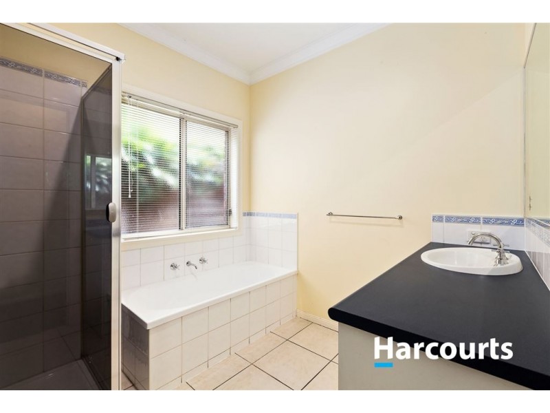 3 Londres Way, South Morang VIC 3752