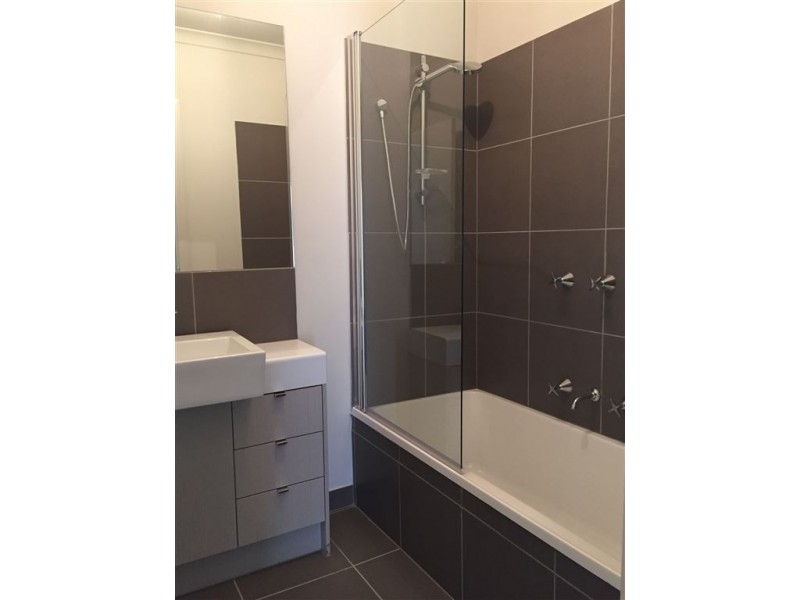 21/3 Old Plenty Road, South Morang VIC 3752