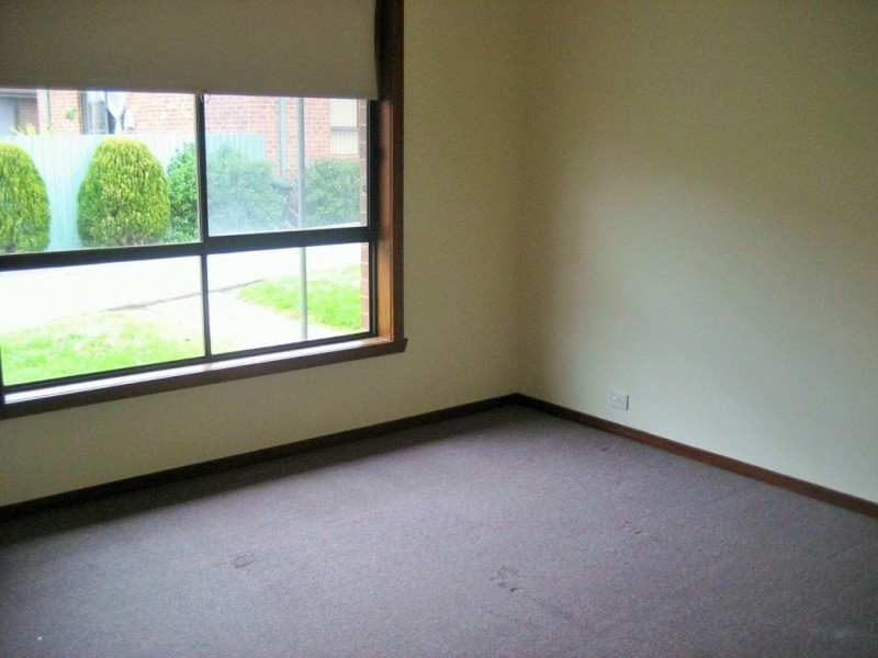 11/10 Cooper Street, Epping VIC 3076