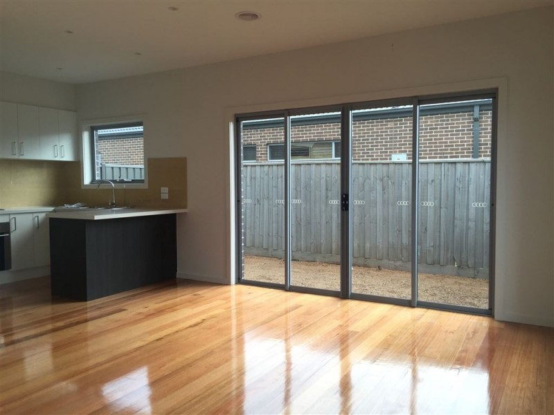 5/3 Redding Rise, Epping VIC 3076