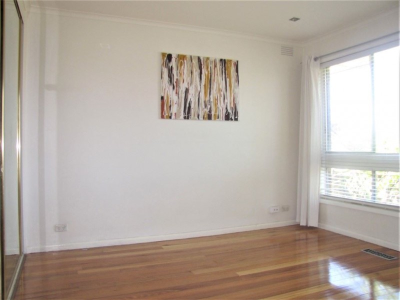 8 Leslie Street, Thomastown VIC 3074