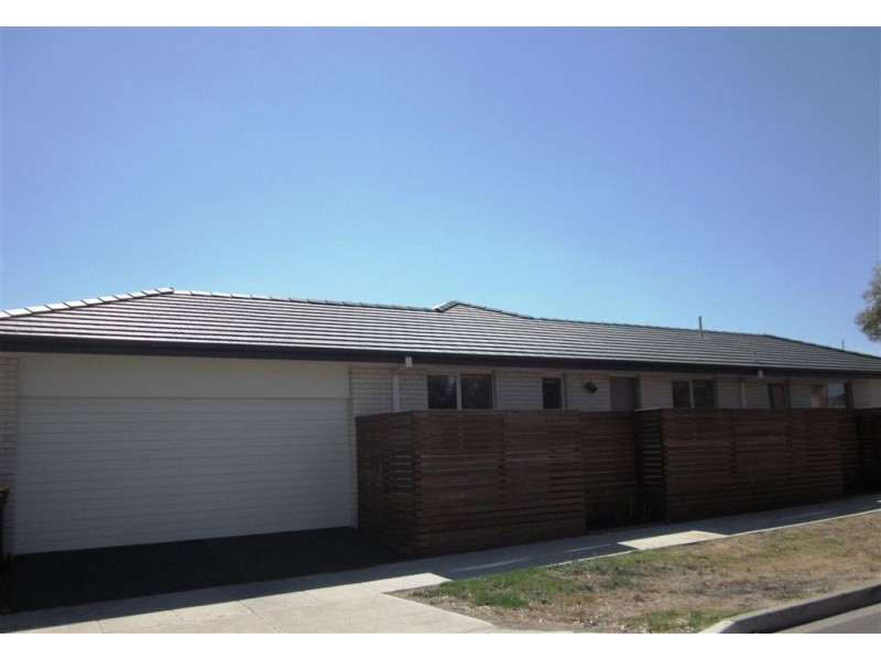 19 Crimson Crescent, Epping VIC 3076