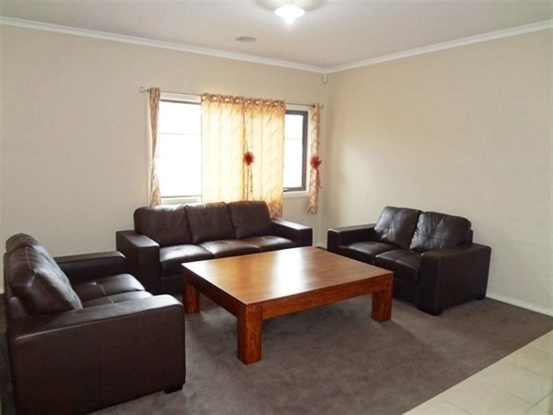 21 Crimson Crescent, Epping VIC 3076