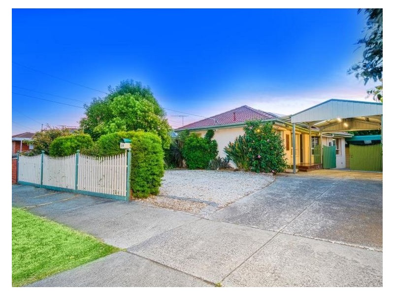 39 Kemp Avenue, Thomastown VIC 3074