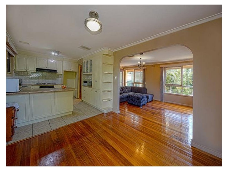 39 Kemp Avenue, Thomastown VIC 3074