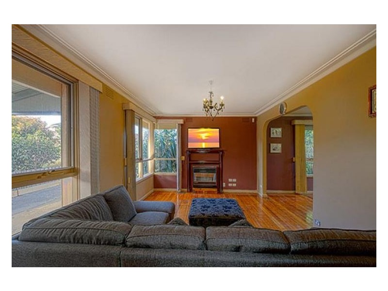 39 Kemp Avenue, Thomastown VIC 3074