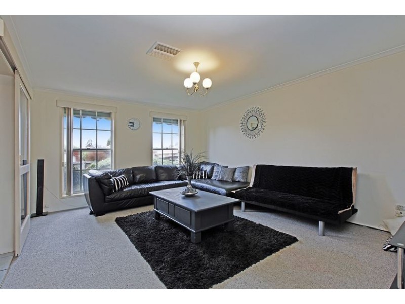 1 Swindon Court, Lalor VIC 3075